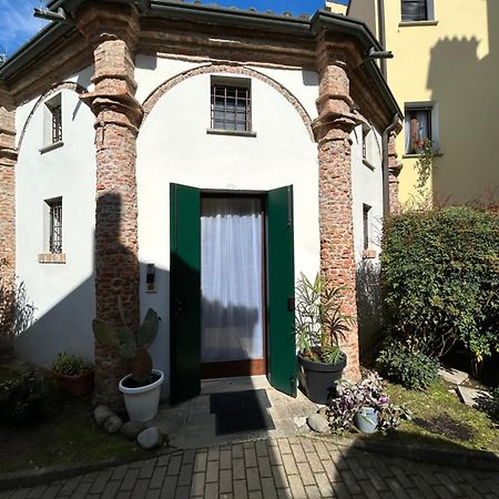 Chiesetta Abside Ex Seminario -Apartment Rovigo Bagian luar foto