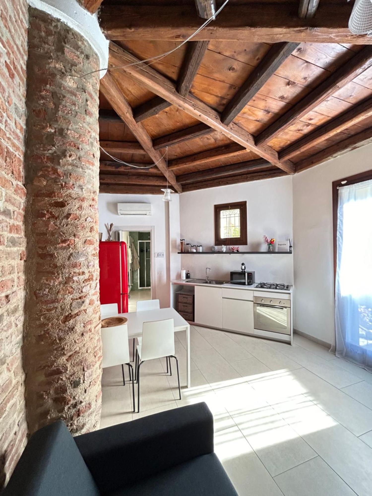 Chiesetta Abside Ex Seminario -Apartment Rovigo Bagian luar foto
