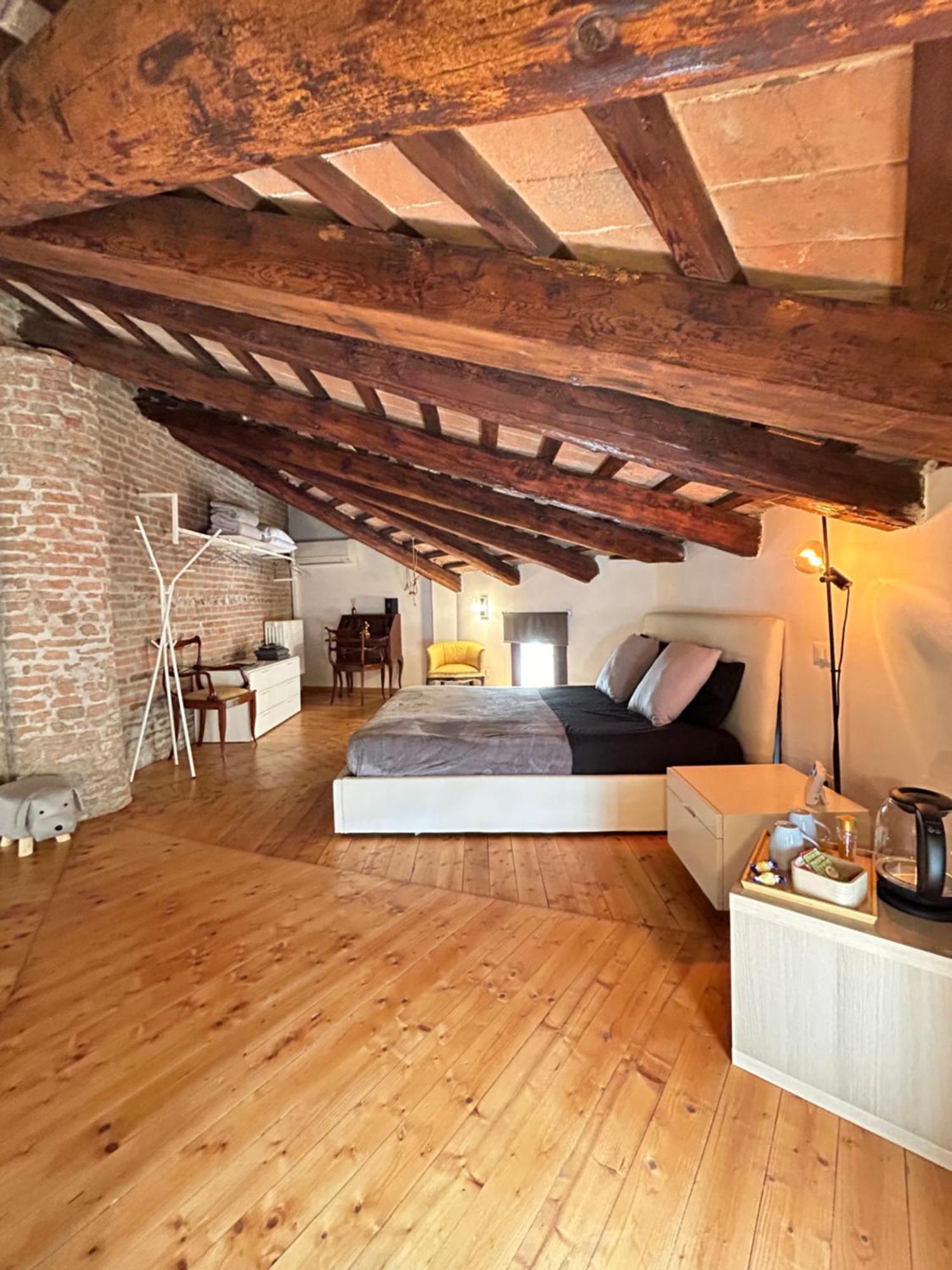 Chiesetta Abside Ex Seminario -Apartment Rovigo Bagian luar foto