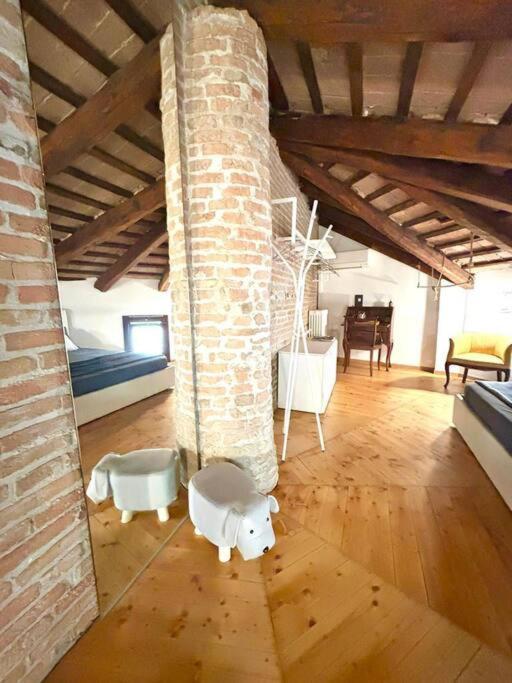 Chiesetta Abside Ex Seminario -Apartment Rovigo Bagian luar foto